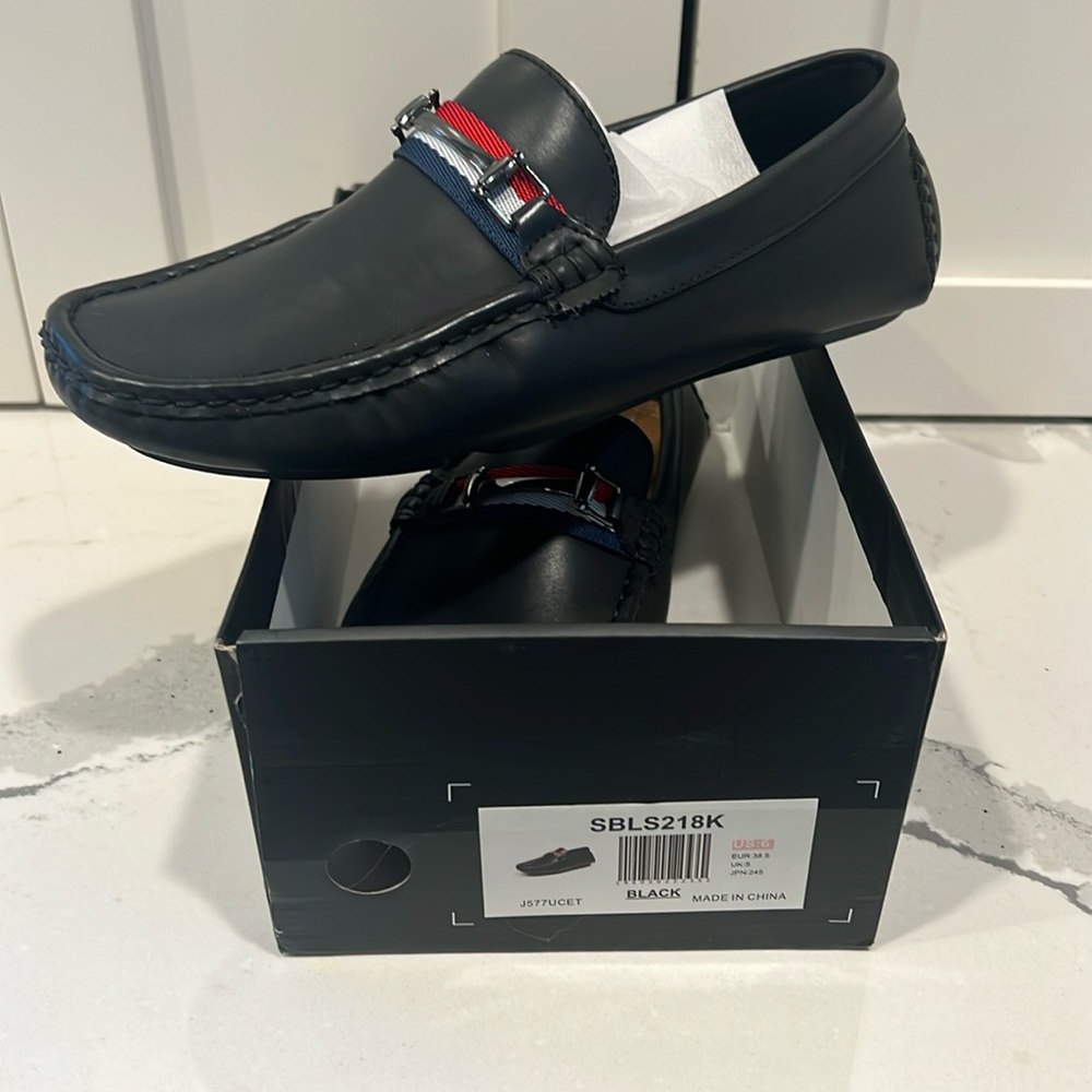 Black Bruno Marc boys shoes.